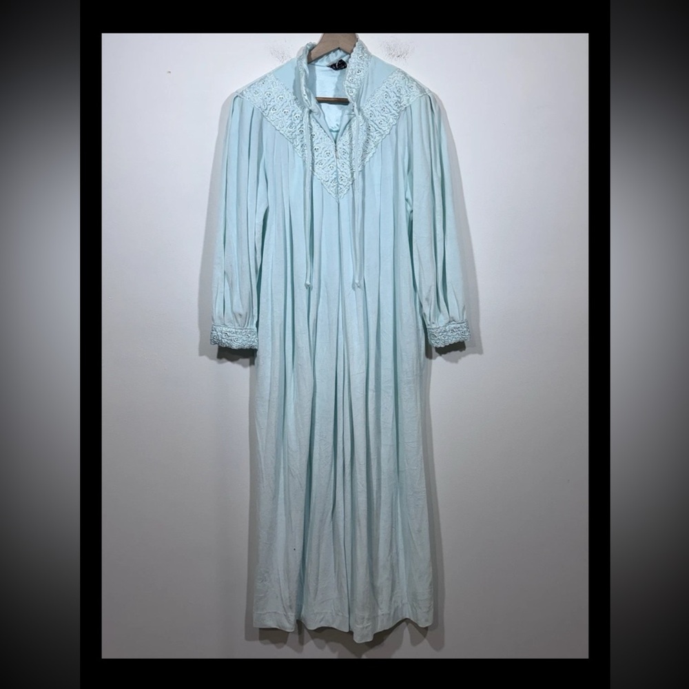 VTG Christian Dior Robe M Aqua Blue Velvet Zip Front Maxi House Coat 70s 80